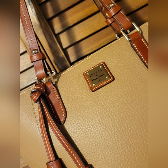 DOONEY & BOURKE Shoulder bag New. - Picture 3 of 4